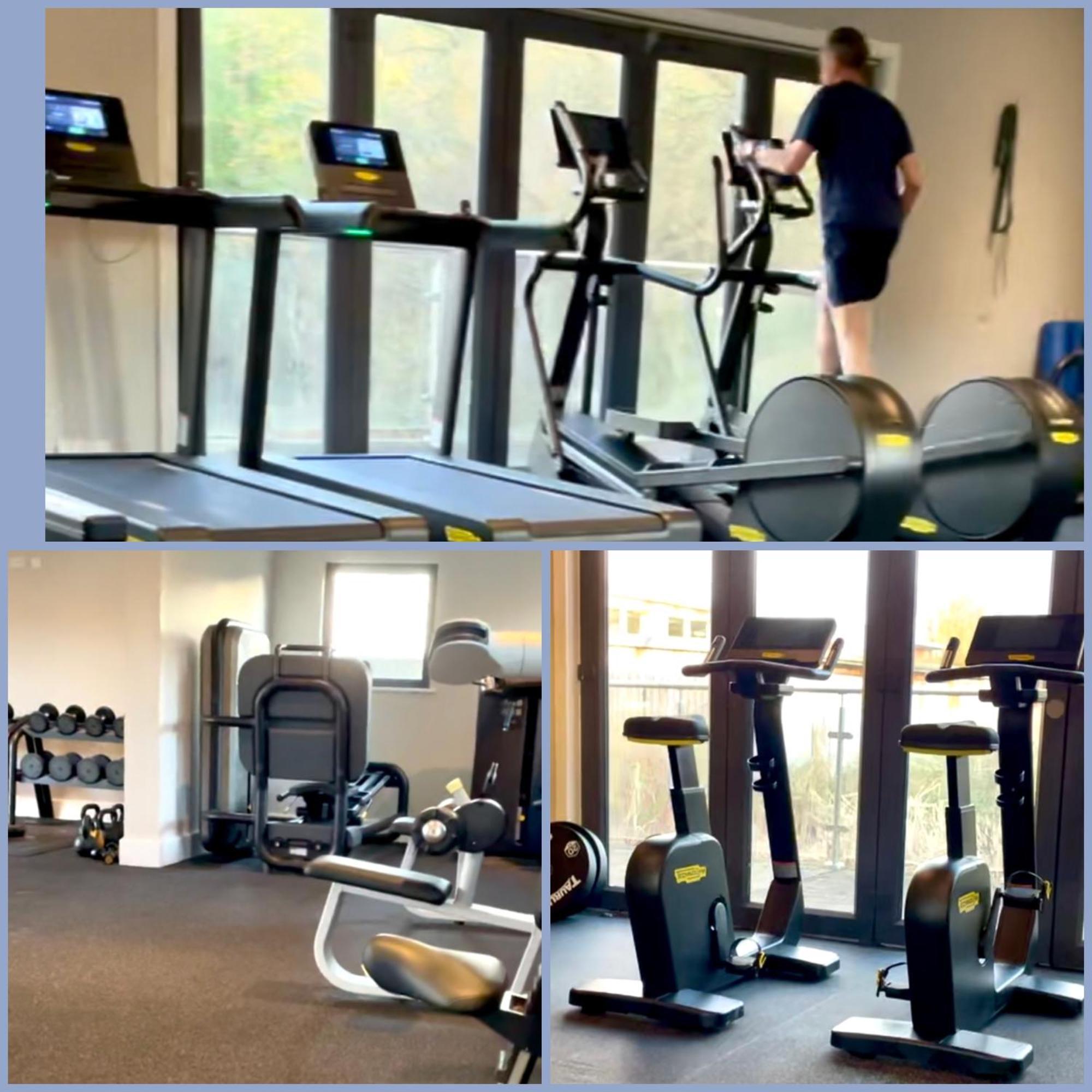 Ashton Keynes Cosy Cotswold Lodge By Your Home Here - Summer Sale For 3 Plus Nights - Ideal For Families With Log-Burner, Spa, Private Parking And Heated Swimming Pools מראה חיצוני תמונה